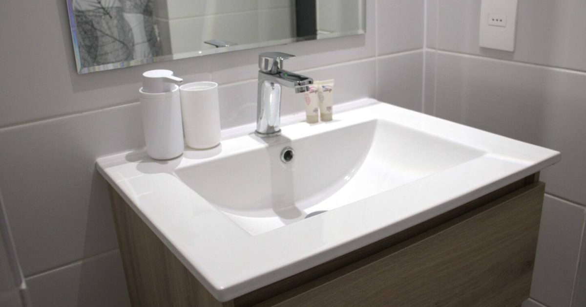 a70bc53a-dca6-407a-98bd-9935fe884d2e